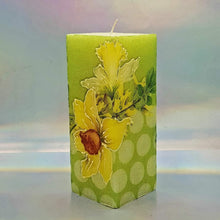 Load image into Gallery viewer, Decorated flower pillar candle, Spring candle, Lily of the valley candle gift, Mothers day, best friend unique gift