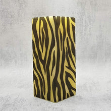 Load image into Gallery viewer, African giraffe and zebra decorative square wax candle - Gift Affair
