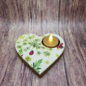 Tealight candle holder, Ladybug design wooden heart shaped candle holder and flameless candle set
